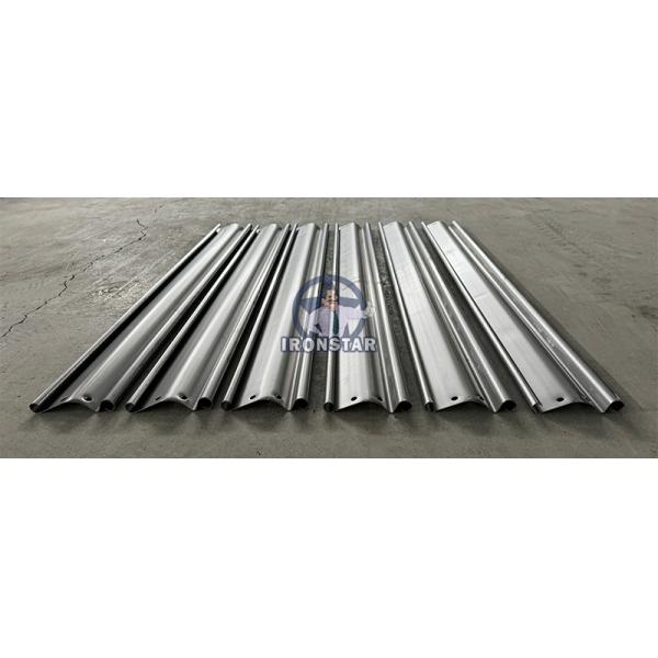 “Full Automatic Rolling Shutter Door Roll Forming Machine Galvanized Steel PPGI Roller Shutter Forming Machinery for Israel Construction Industry CE Certified Automatic Rolling Shutter Door ”