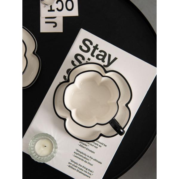 Romantic Ceramic Tailcoat Series Coffee Cup And Saucer Set Ideal For Drinkware Type