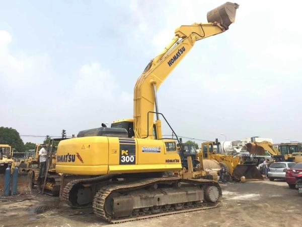 Japan Used Komatsu Excavator for sale Second Hand PC300-7 Jindongyu Machinery