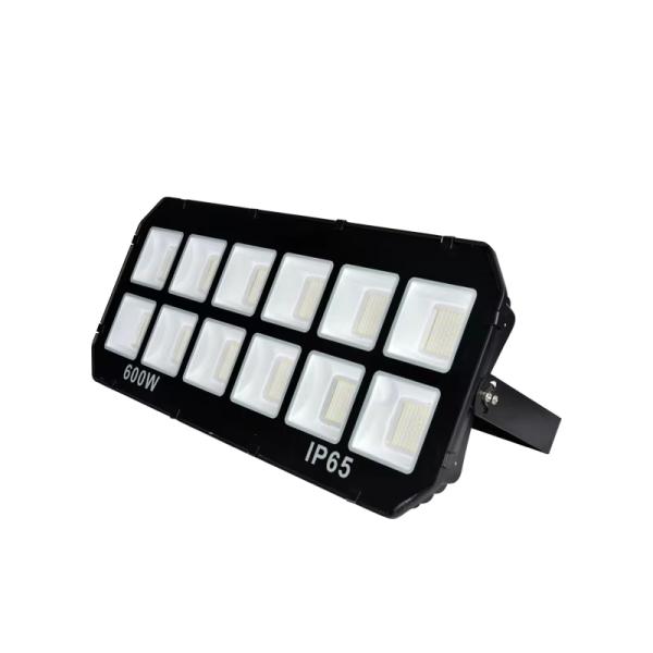 50W 100W 200W 300W 400W 500W 600W Full Tile High Power Stadium Stadium Bright LED Floodlight