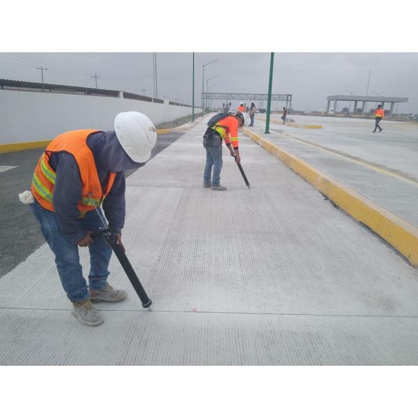 Self-Leveling Silicone Joint Sealant