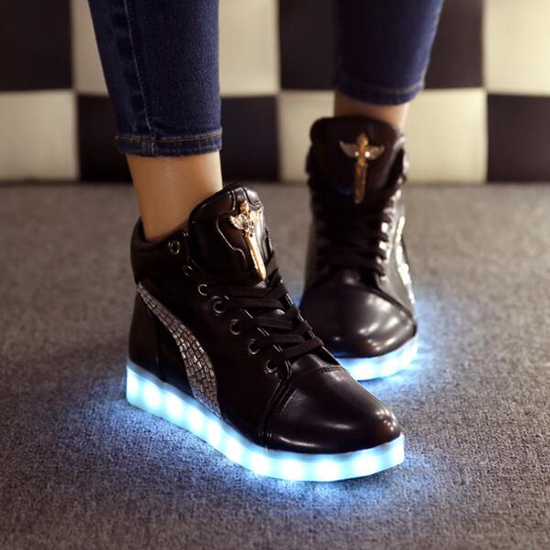 Reliable Supplier fibre cloth shoes led