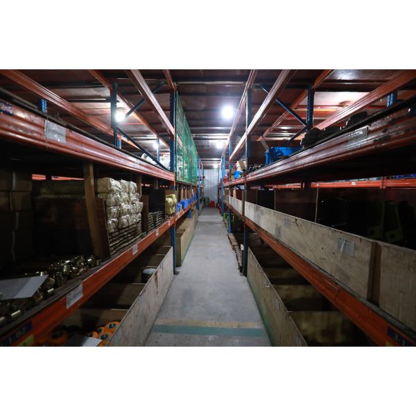 8-Branch Main Water Manifold for Zoomlion Sweepers – Supports High-Pressure Spraying for Dust Removal