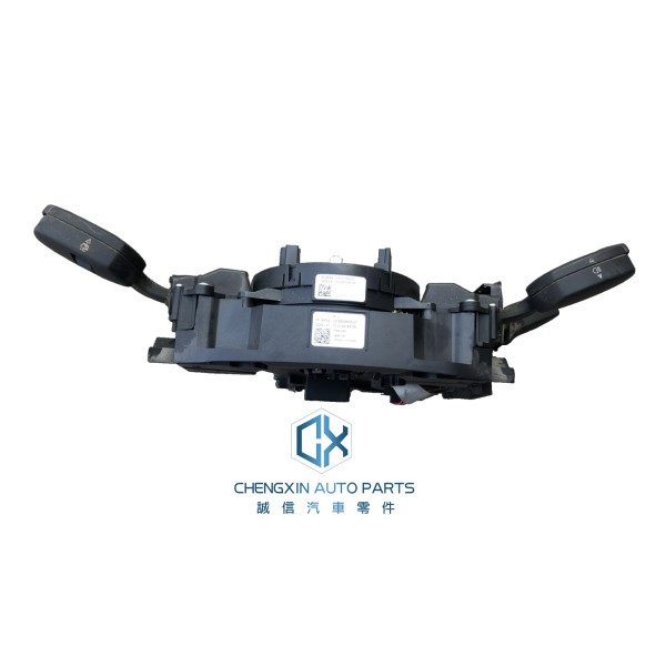 High-quality Classic M5 M6 Series E60E61E63E64LCI Steering Handle Wiper Handle Angle Position Sensor Combination Switch for BMW