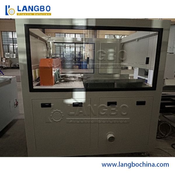 WPC Decking Machine With Wear-Resistant Composite Structure For Continuous Extrusion