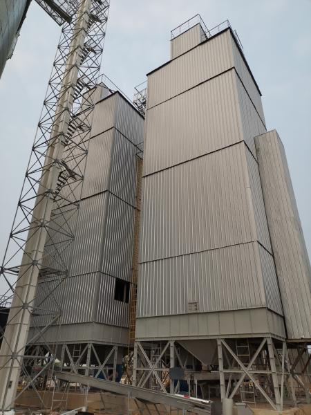 Low-Temperature Grain Dryer Machine Uniformly And Gently Heated Intelligent Control System