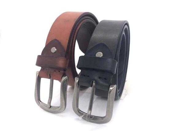 Correia de couro ocasional dos homens clássicos com a anti - Pin Buckle de prata/todo o - correia das calças do trabalho da estação