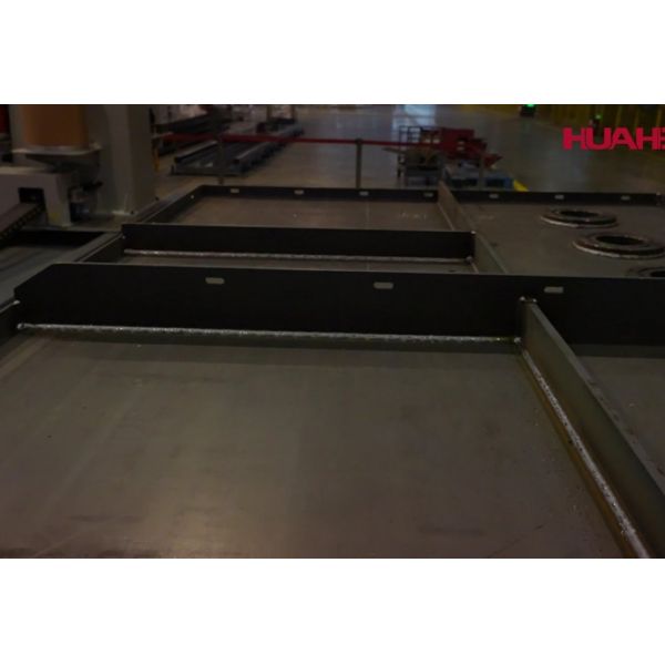 Automotive Assembly Line High Efficiency Teaching Free Welding Robots