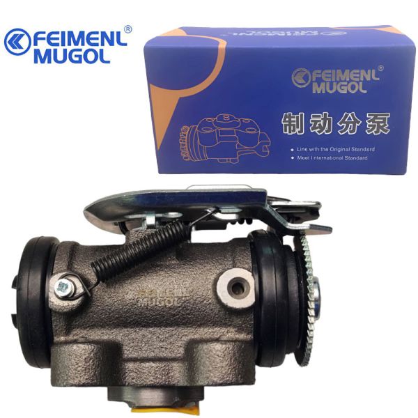 Smooth Operation Self Adjusting Rear Right Brake Wheel Cylinder Without Bleeder Valve JX1060-3502060B for JMC New Shunda Euro 5  with Consistent Hydraulic Response and Efficiency.