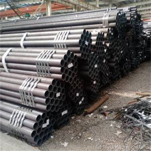 GB 6479 12Cr2Mo 12Cr5Mo Tubo de acero sin costura para equipos de fertilizantes químicos