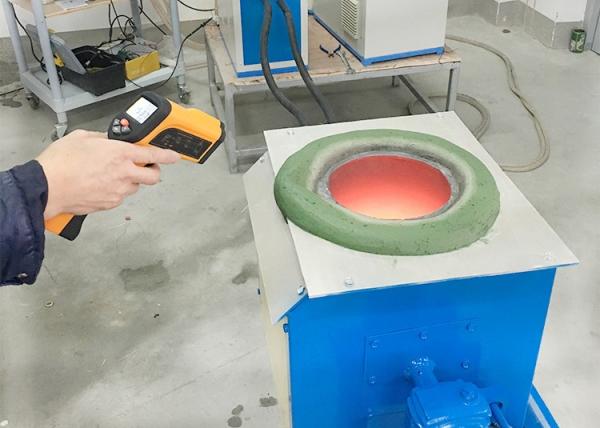 Fornalha de derretimento de cobre de aço da indução da frequência média do ferro 35KW