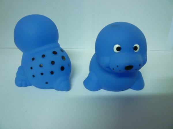 Bath Tub Squirting Water Animal Toys , Solf Plastic Vinyl Sea Life Creatures Toys
