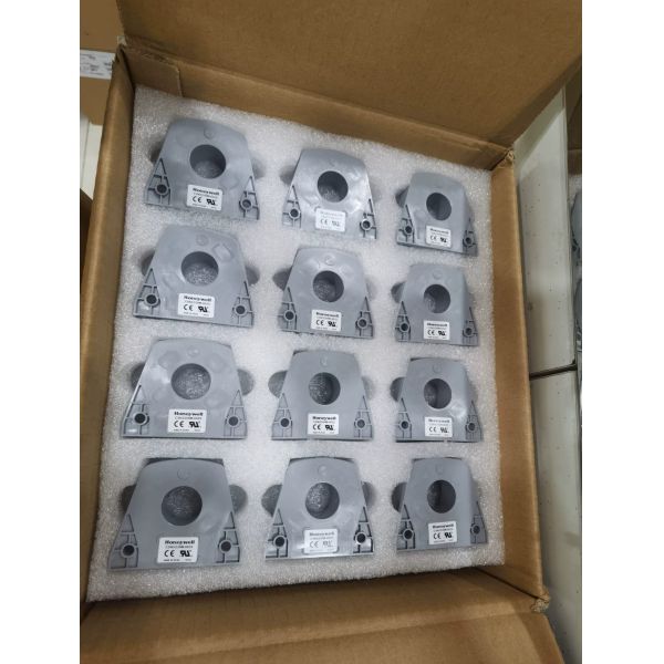 Original New CSNS300M-500 90-110-132- HONEYWELL Current Sensor New 100% Quality Guarantee CSNK500M-500