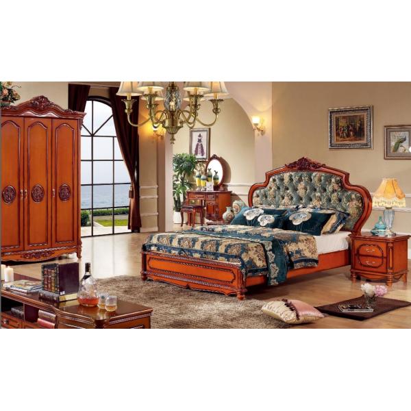 Solid Wood Classic Bedroom Wooden Wardrobe 3 Door Design