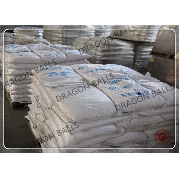 Al2O3 92% High Alumina Ceramic Grinding Balls For Mining , Long Life Time