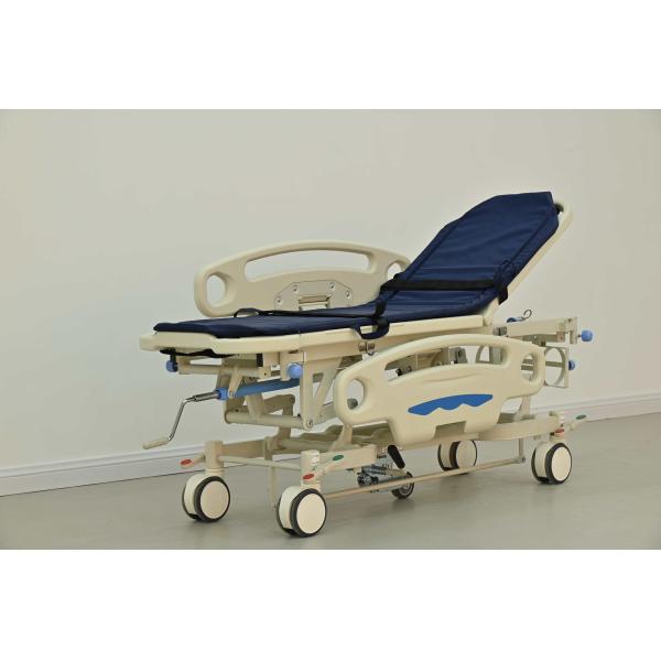 Produit médical de transport de patients, fauteuil roulant, fauteuil roulant