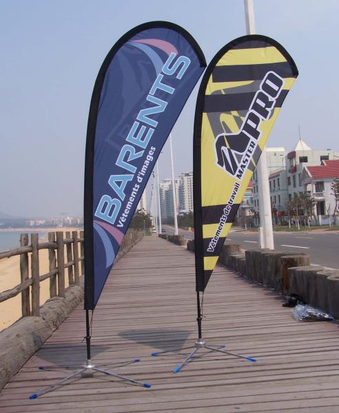 Anti Corrosion Flutter Sports Banners And Flags Double Sided Teardrop Flags Easy Carry