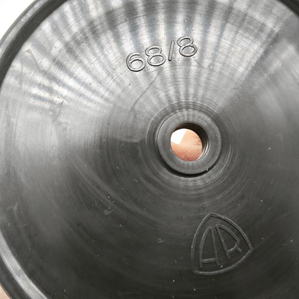 高品質の 68/8 モデル nbr または fkm ポンプ用水器用ゴム膜