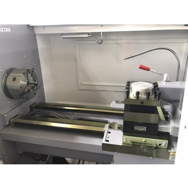 Torno do metal da elevada precisão do servo motor de máquina de gerencio do CNC CAK63135