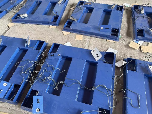 1t 3t 5t Balance de plateforme numérique industrielle Balance électronique de pesage de plancher Balances de banc 1x1m 1,5x1,5m