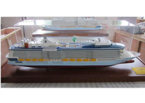 Museum Decoration Royal Caribbean Cruise Ship Models , Quantum Of The Seas Model For Club