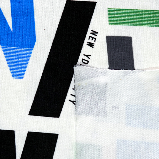 100% Polyester Printed Fabric Abrasion Resistant Breathable For Clothes Blankets Curtains