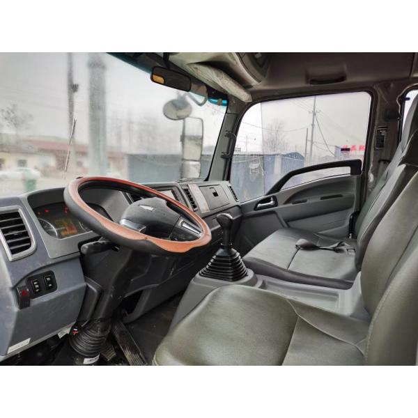 Топливозаправщик 100000L Cummins Engine 170hp 7.3*2.3*2.7m воды спринклера HOWO