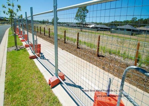 Australia Standard Temporary Construction Fence Galvanized Welded Wire Mesh For Festivals