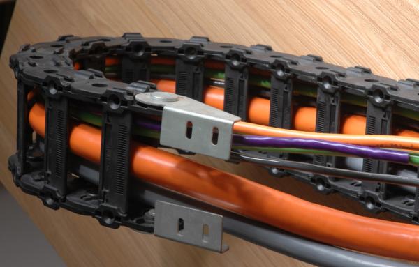 PUR wear resistant with overall copper screen robot cable EKM70973 with ROHS bear low temperature