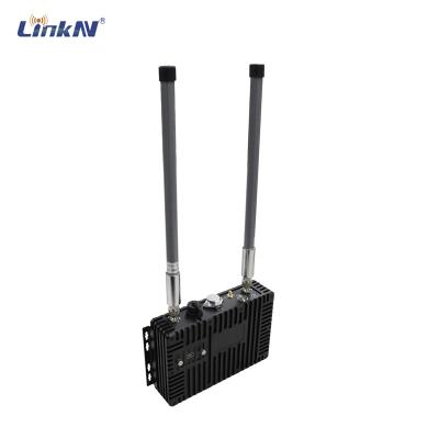 TDD-LTE CPE montado no veículo 40dBm Criptografia AES de alta potência IP66 Design robusto DC 24CV
