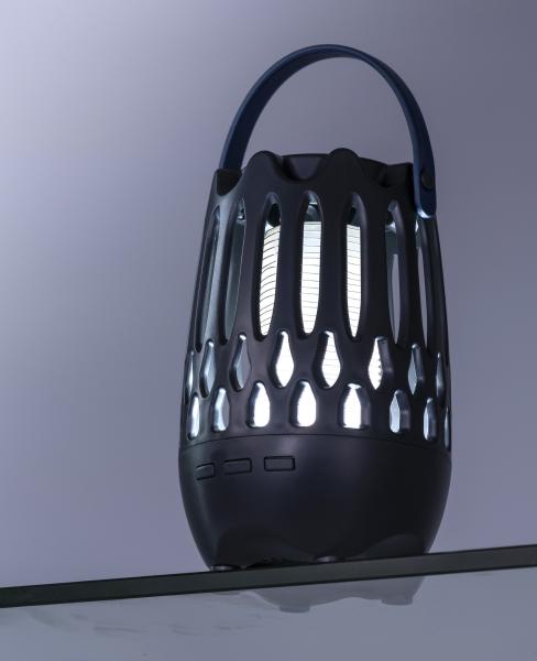 100 à 150 mètres carrés Surface applicable Camping extérieur rechargeable Mouchard tueur d'insectes Zapper avec lumière nocturne Bluetooth