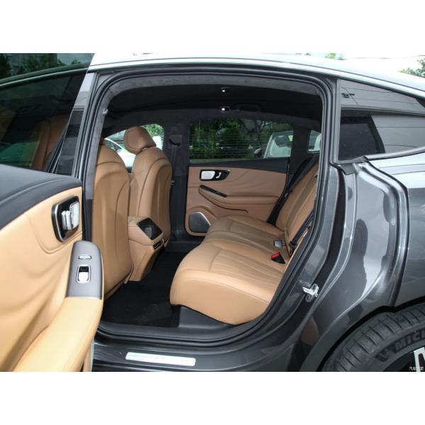 5000*1953*1494 2023 BEV Hatchback Electric Vehicle Rising Auto F7 with BEV Technology