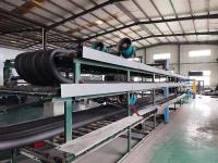 Ligne de production de tubes isolants en mousse de caoutchouc pour la climatisation