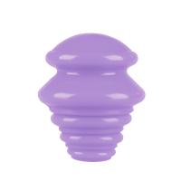 Grupo colocando do anti silicone transparente tradicional das celulites para a massagem do corpo