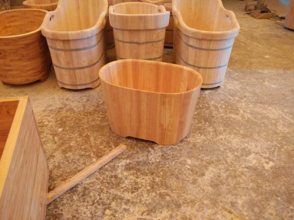 kids wooden bathtub, bathroom bathtub,