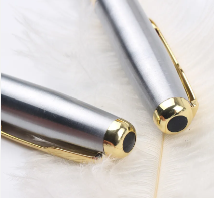 Newly Designed Metal Pen for School and Office Use