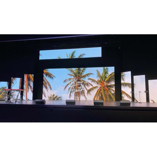 3.91mm 2.9mm P2.6 Concert Led Screen Wall For Wedding Custom Shape
