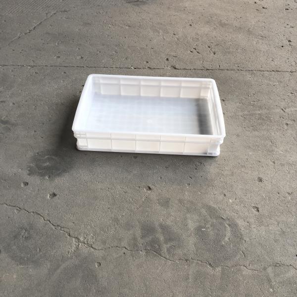 Euro resistente que apila las bandejas plásticas de la comida blanca de los envases para los pescados de congelación