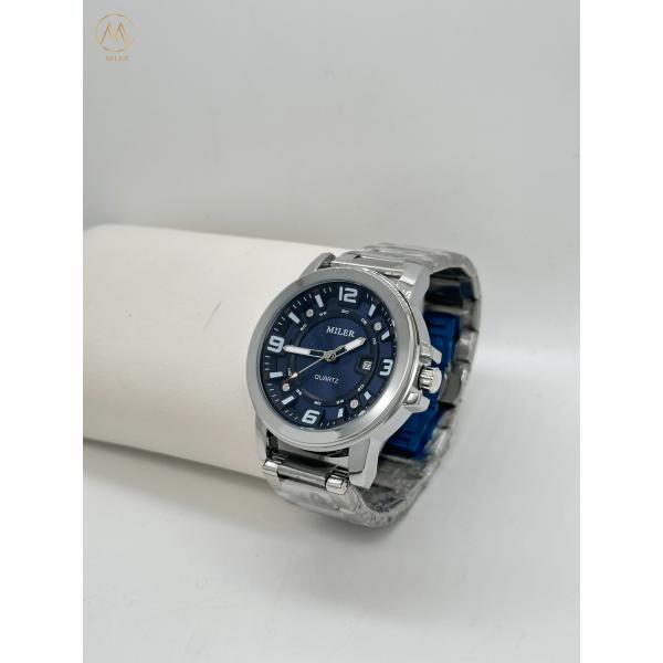 New Casual Sport Men Luxury Waterproof Quartz Watch with Stainless Steel Band