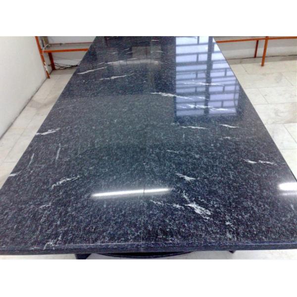 Snow Grey Granite Stone Tiles With White Veins 2.8kg / M³ Density