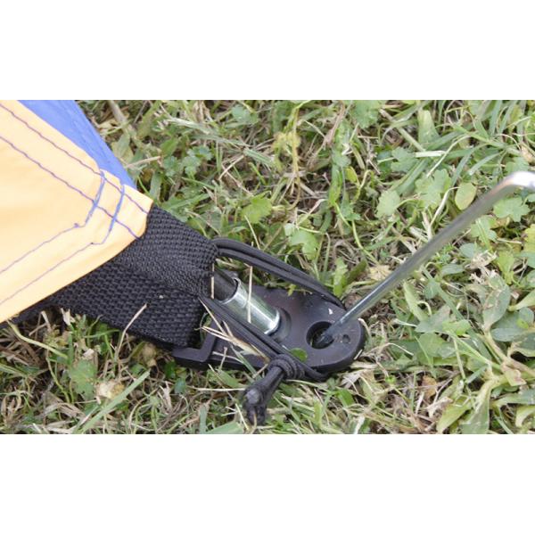 Double Layer Camping Mountain Tent Waterproof Oxford Fabric 3-4 people