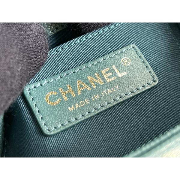 Litchi Chanel Designer Brand Backpack en cuir 23P nouvelle Duma Small Peacock Green