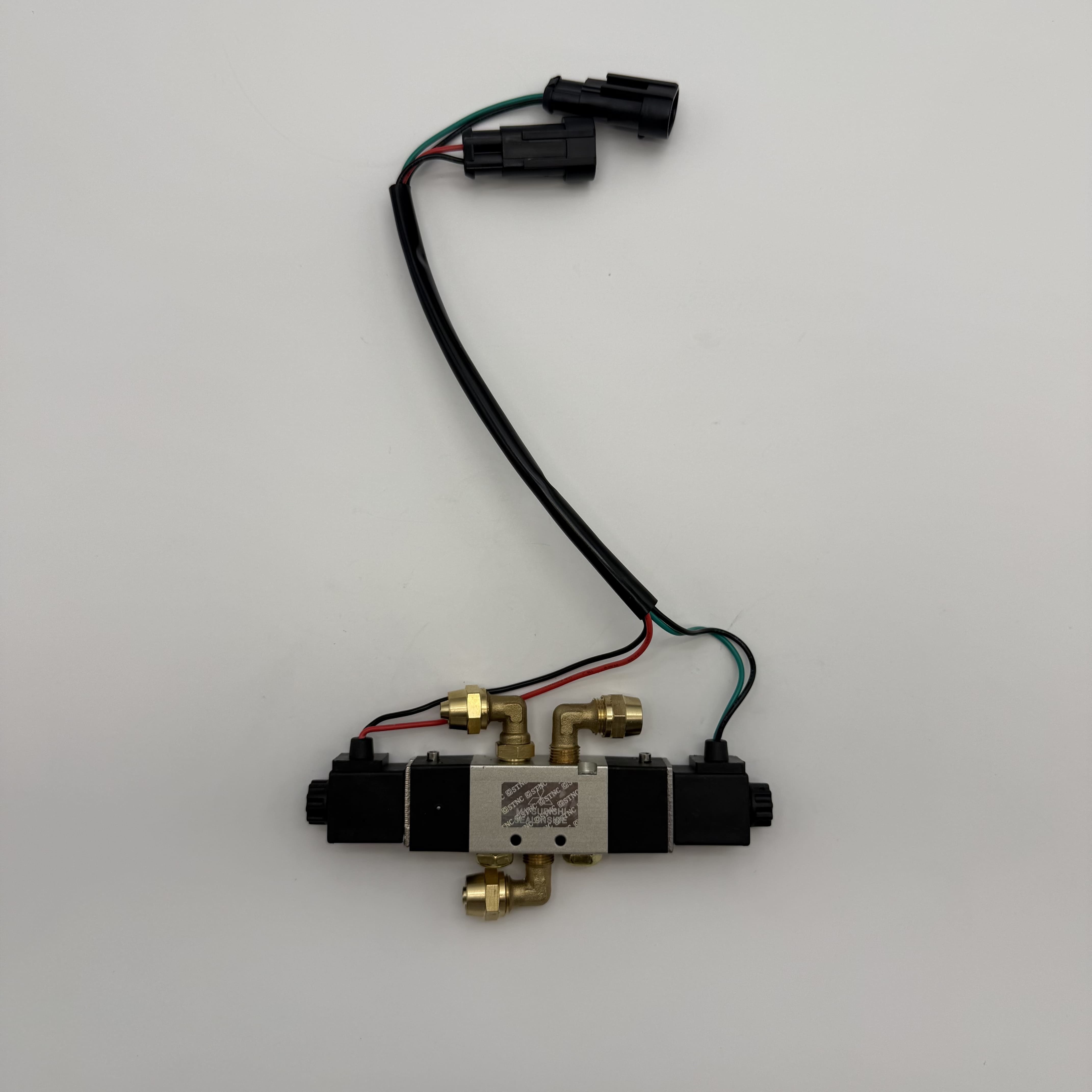 DC24V STNC Bus Door Pump Solenoid Valve, Compatible with Yutong, Higer, Kinglong Coach Bus Door Pump, Pneumatic Valve for Bus Swing-out Door