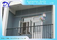 Contra de los pros que instala la parrilla invisible de la seguridad para el pasillo casero decorativo