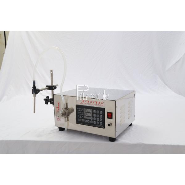 Semi Automatic Oil Liquid Water Filler Horizontal Magnetic Pump Alcoholic Beverage Bottling