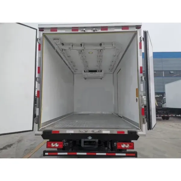 Foton Small Refrigerated Trucks for Delivering Fruits Vegetables Meat and Seafood