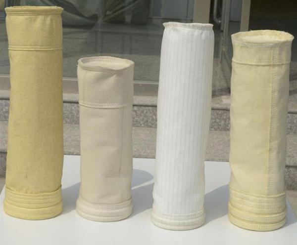Sacs filtrants polyester pour les usines sidérurgiques pour l'huile et l'eau