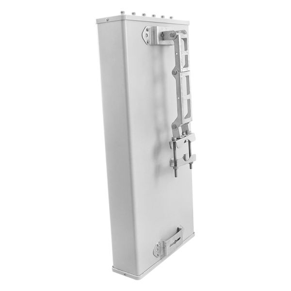 Wide Band Outdoor Panel Antenna 700-2700MHz 15dBi High Gain 50Ω 100W Windproof Antenna for Cellular Network Signal Booster Receiver