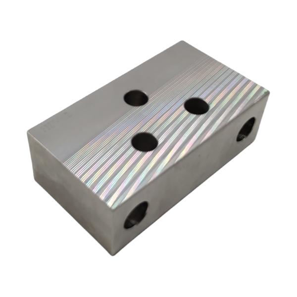 Partes de aluminio de fresado CNC de alta precisión con superficies mecánicas