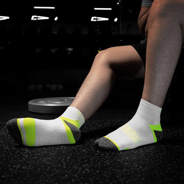 Cotton Breathable Sporty Running Socks Sweat Absorbent Athletic Ankle Socks